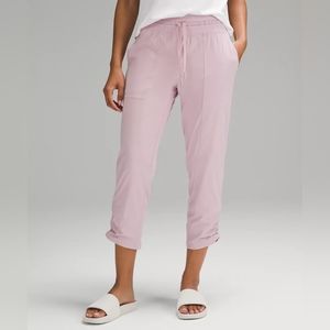 Dance Studio Mid-Rise Cropped Pant | Size 8